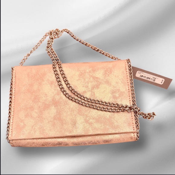 ✨Chelsea 28-Peach Metallic Silver Crossbody Ladies Bag ✨ Perfect Gift 🎁 - Picture 5 of 7